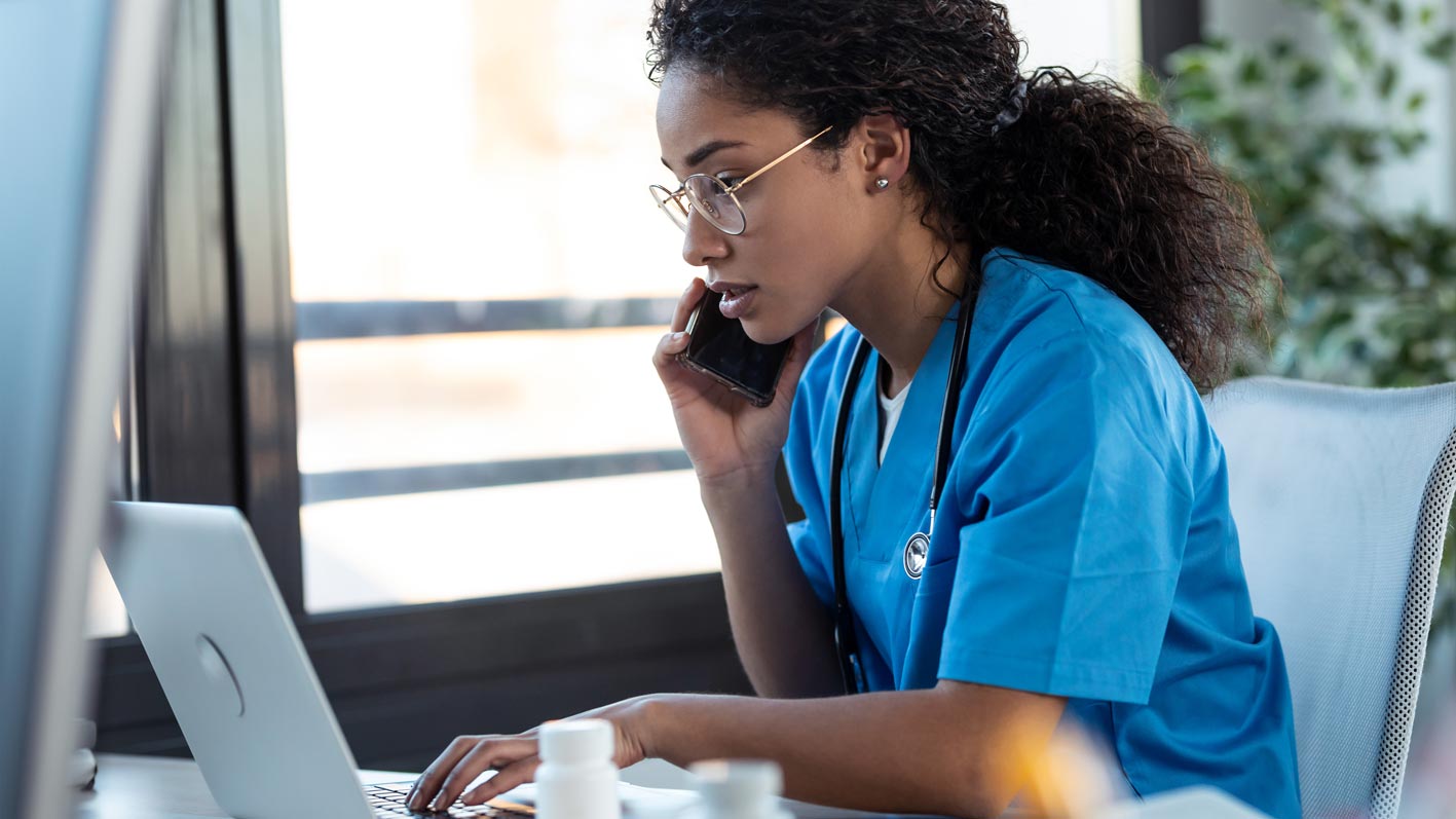 Nurse on laptop